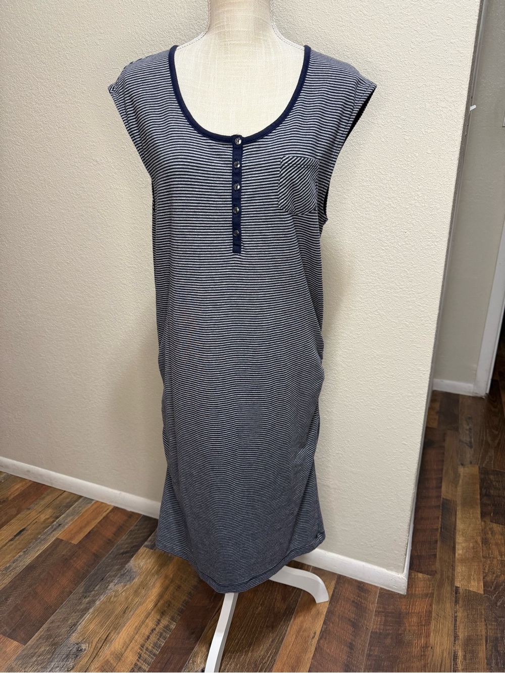Eddie Bauer Women's XS Outdoor Cinch Striped Dress Navy Blue Gray Cotton - Large